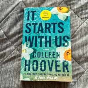 It Starts With Us by Colleen Hoover (Softcover)